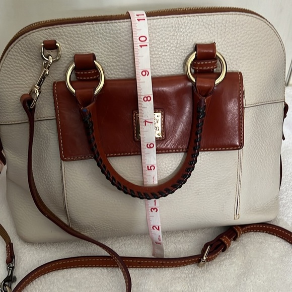 Dooney & Bourke cream satchel bag - Picture 13 of 16